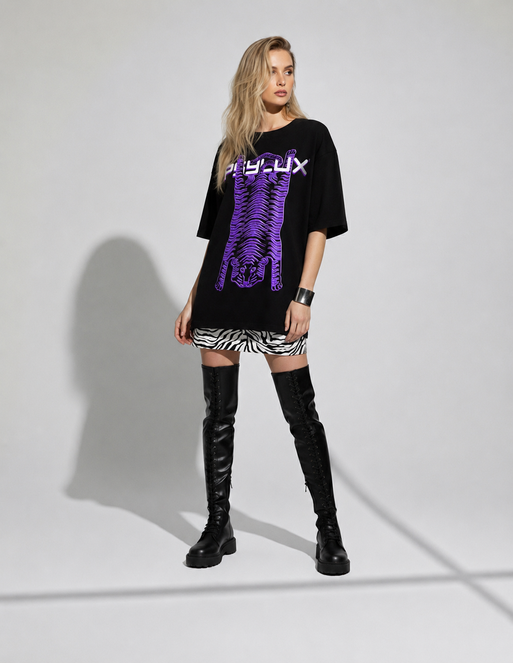TIGER TEE